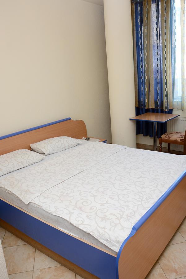 Bolero Hotel Ferizaj Eksteriør billede