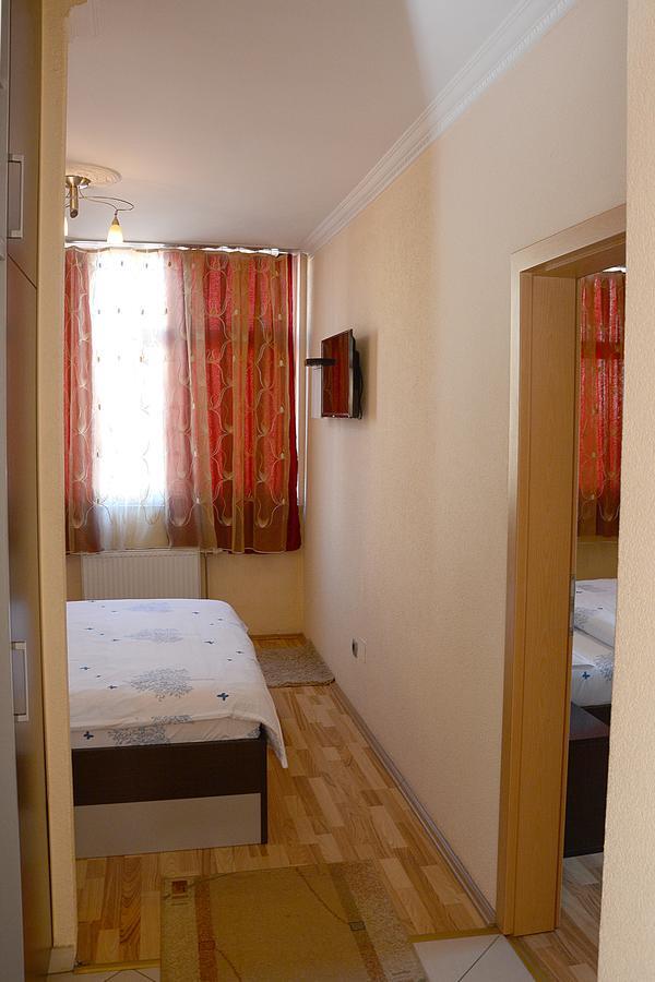 Bolero Hotel Ferizaj Eksteriør billede