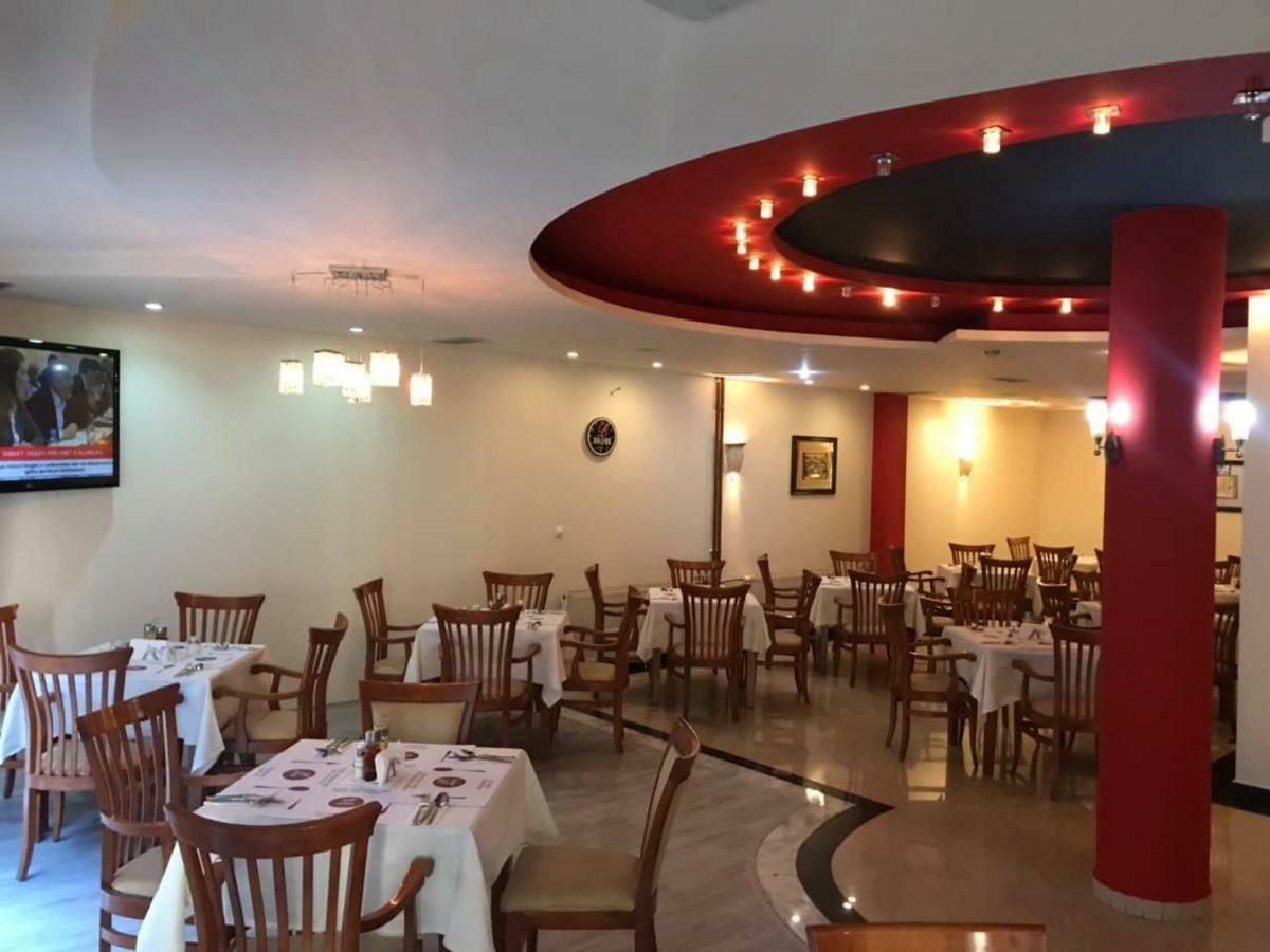 Bolero Hotel Ferizaj Eksteriør billede